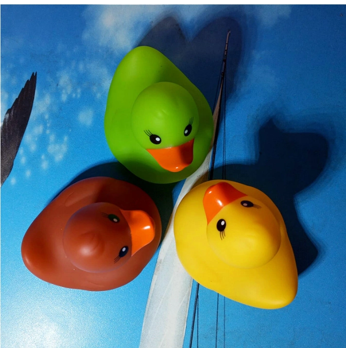 Enamel Little Yellow Duck Pinch Childrens Bathing Water Toys Sound Duck